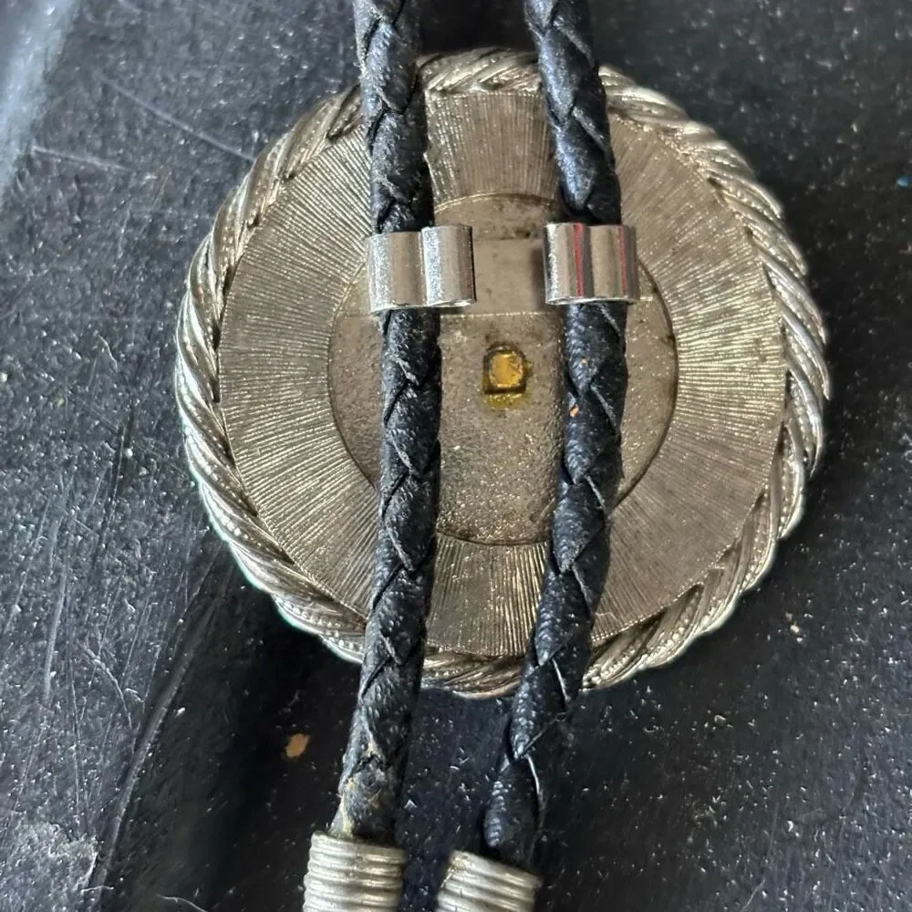 Vintage Saddle Bolo Tie